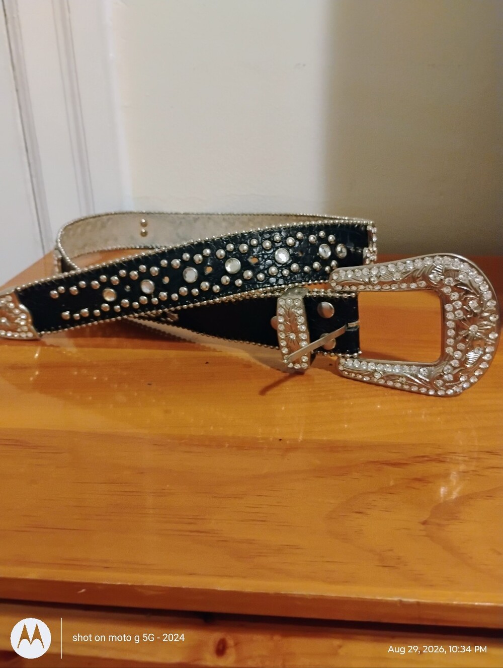 Western Crystal-Embellished Black Leather Women’s Belt